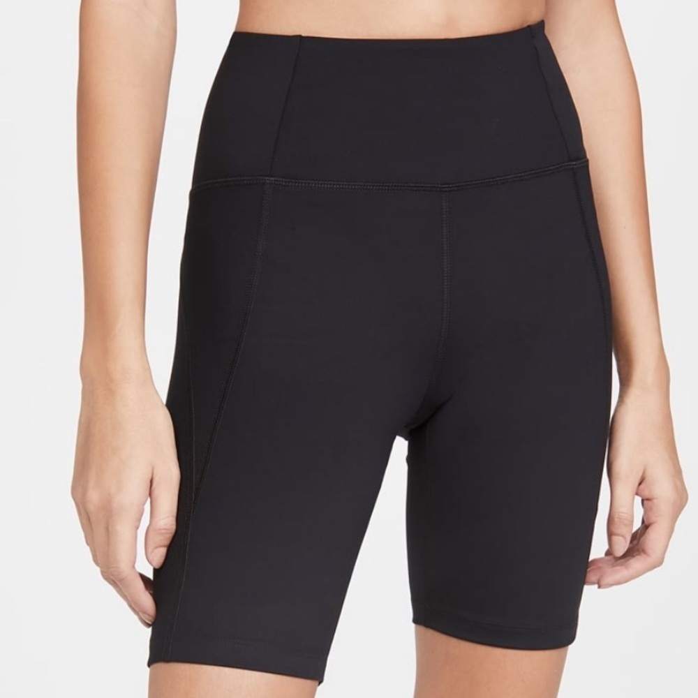Girlfriend Collective High Rise Bike Shorts size XS